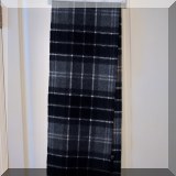 H18. Barbour scarf. 